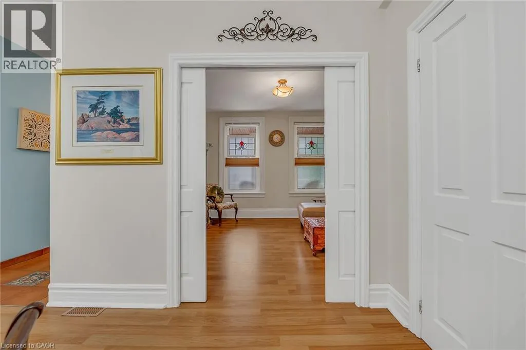 91 PEARL Street S