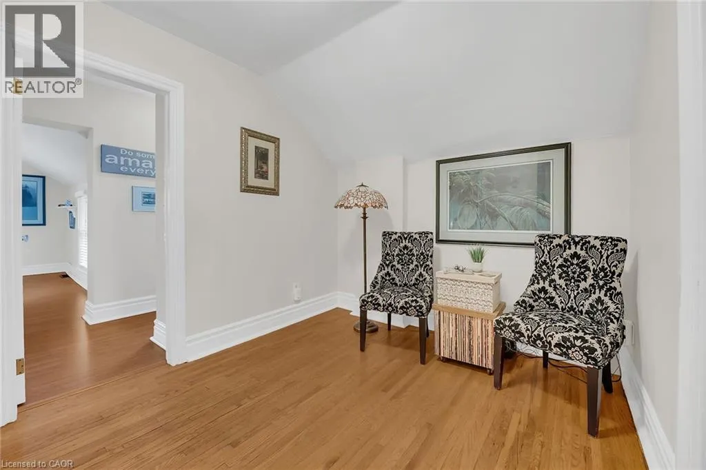 91 PEARL Street S