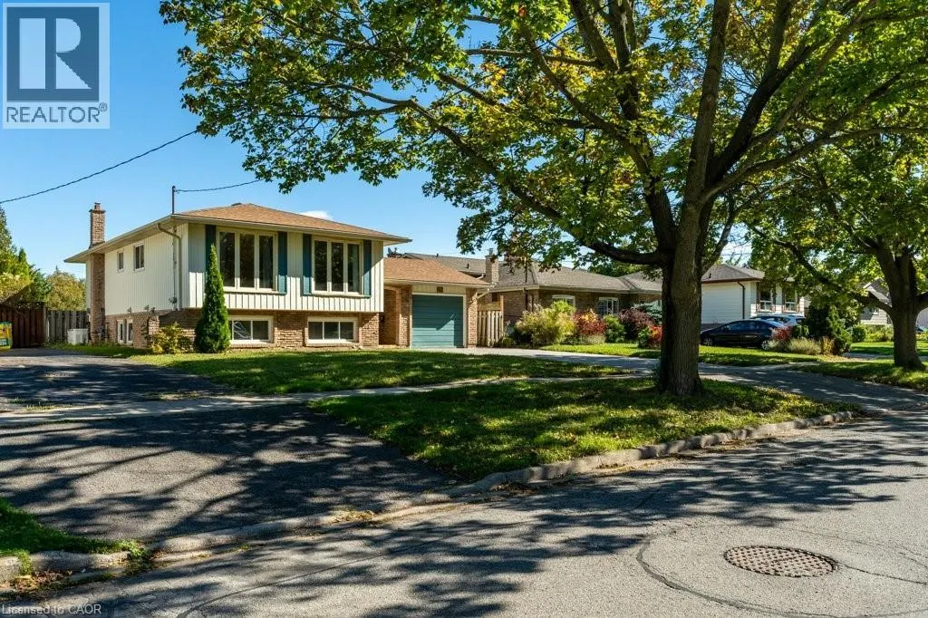 12 SHORELINE Drive