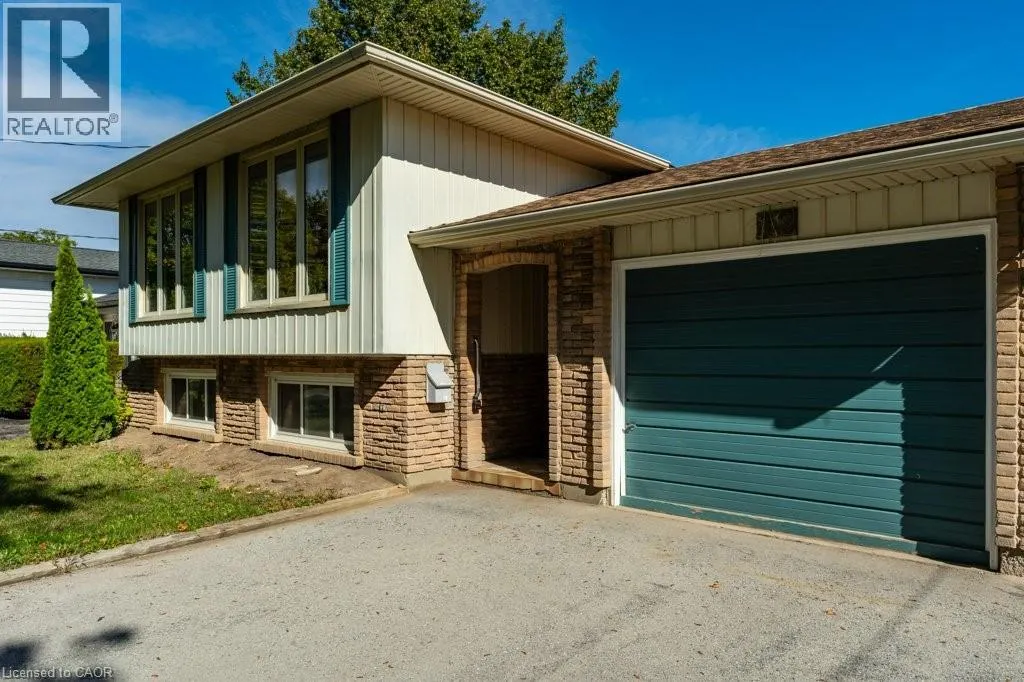 12 SHORELINE Drive