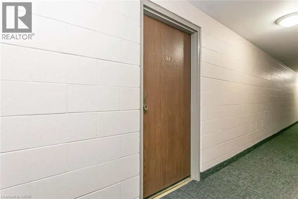 30 AVALON Place Unit# 203, #203
