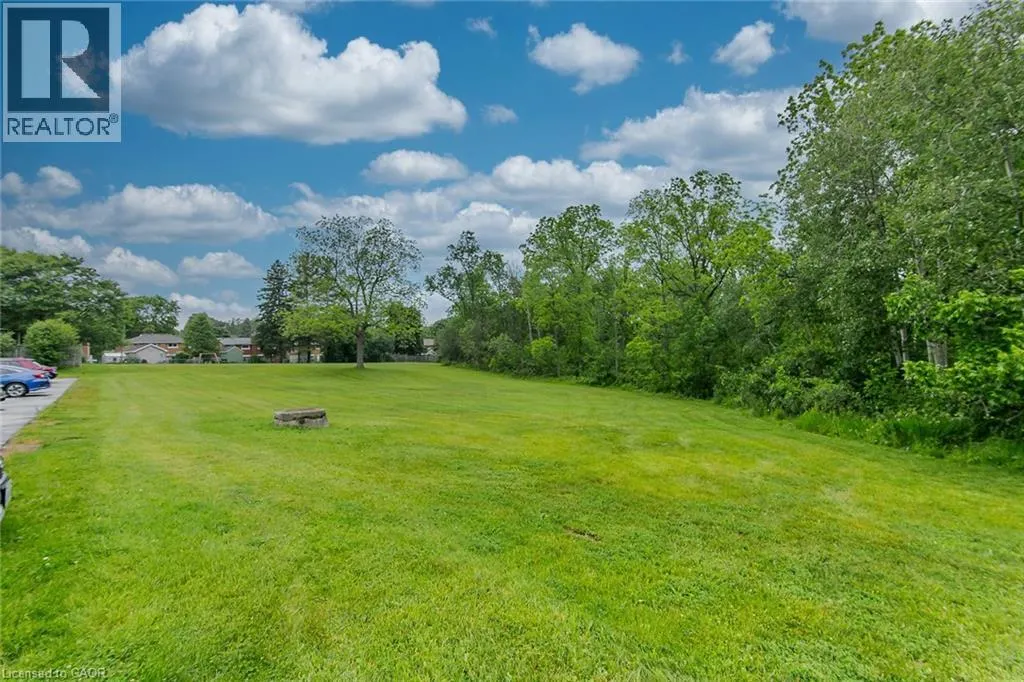 30 AVALON Place Unit# 203, #203