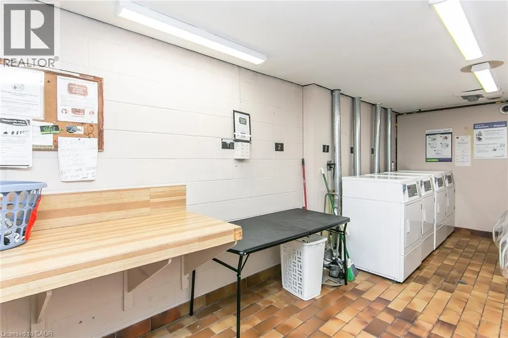 30 AVALON Place Unit# 203, #203