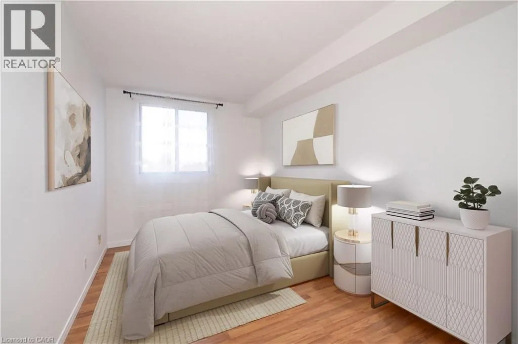 18 HOLBORN Court Unit# 402, #402