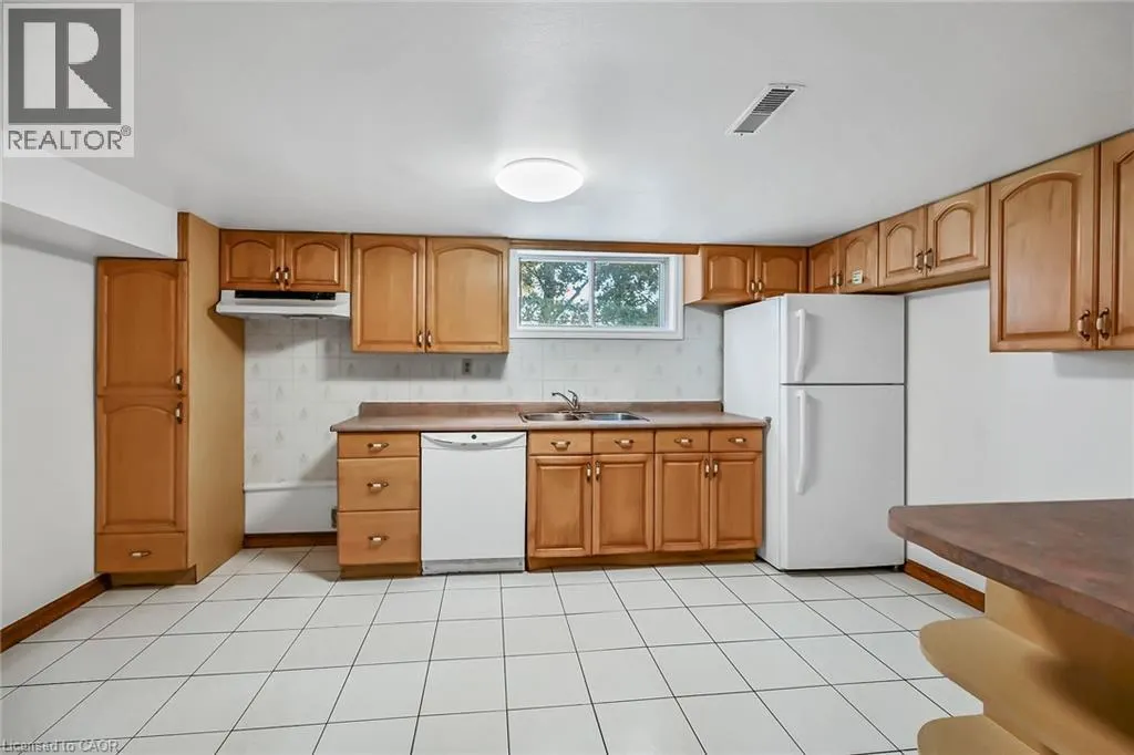 1312 OGDEN Avenue