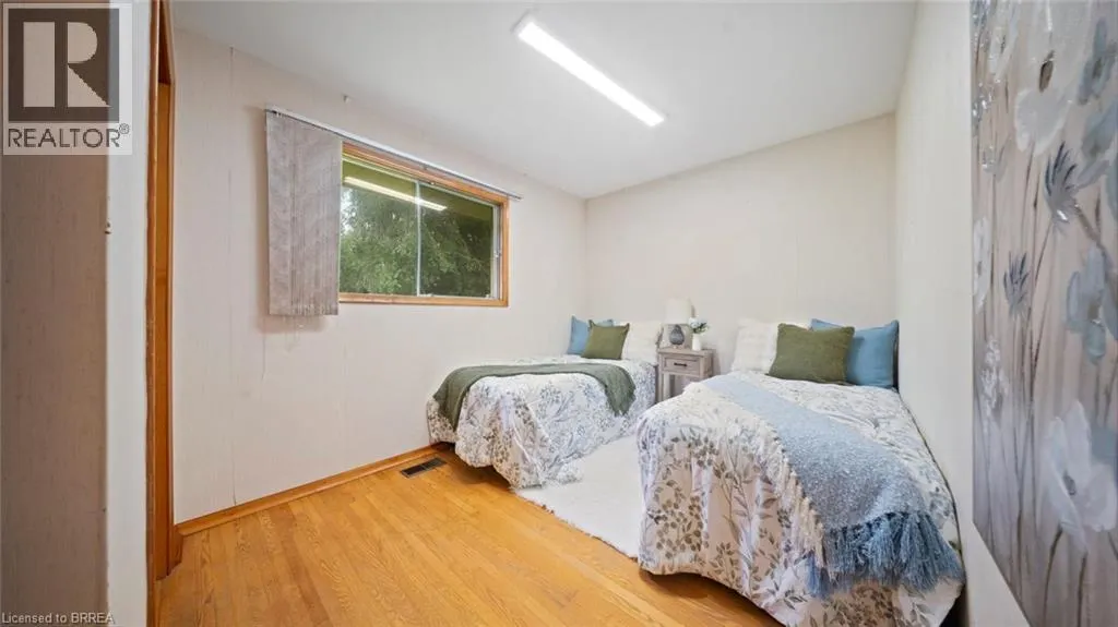 25 KENSINGTON Avenue
