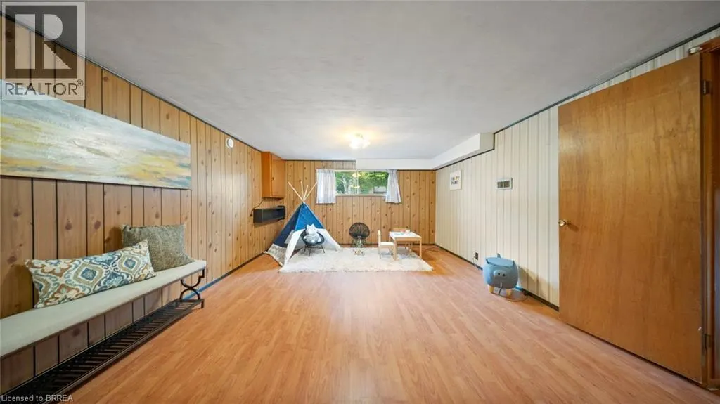 25 KENSINGTON Avenue