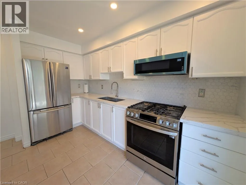 39 PINEWOODS Drive Unit# 5, #5