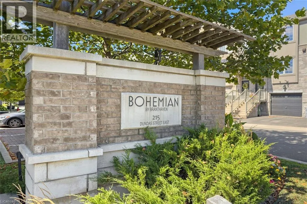 215 DUNDAS Street E Unit# 9, #9