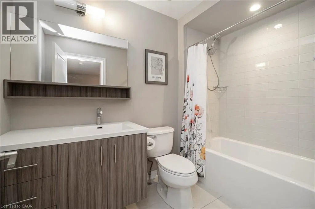 215 DUNDAS Street E Unit# 9, #9
