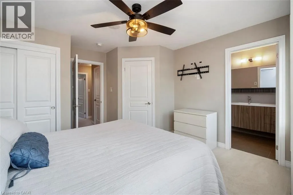215 DUNDAS Street E Unit# 9, #9
