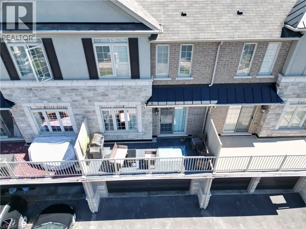 215 DUNDAS Street E Unit# 9, #9