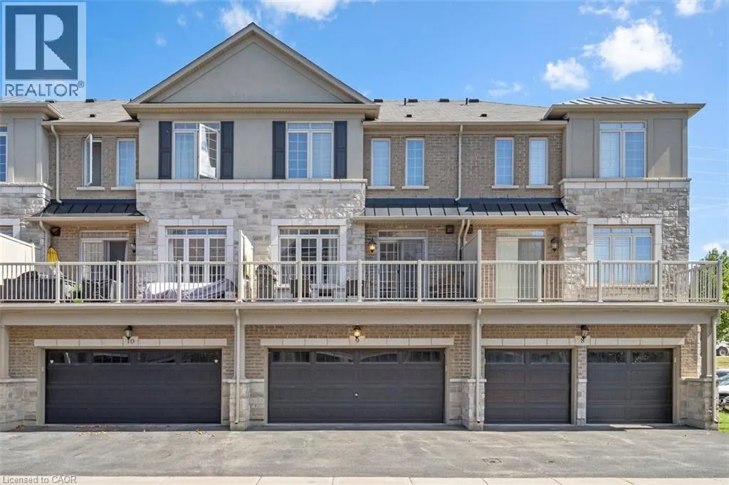 215 DUNDAS Street E Unit# 9, #9