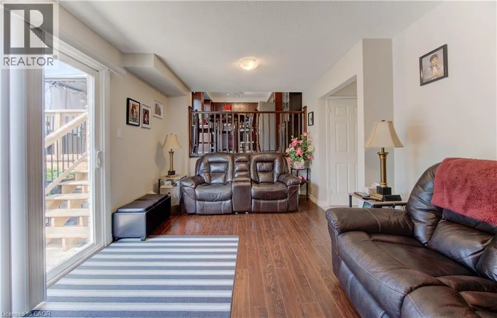87 SUGAR MAPLE Street