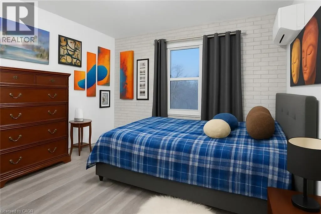 157 BRUCE Street Unit# 4, #4