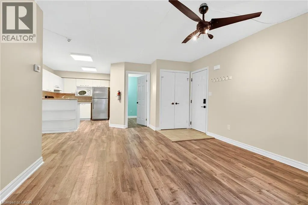 2020 CLEAVER Avenue Unit# 206, #206