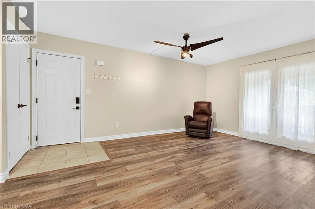 2020 CLEAVER Avenue Unit# 206, #206
