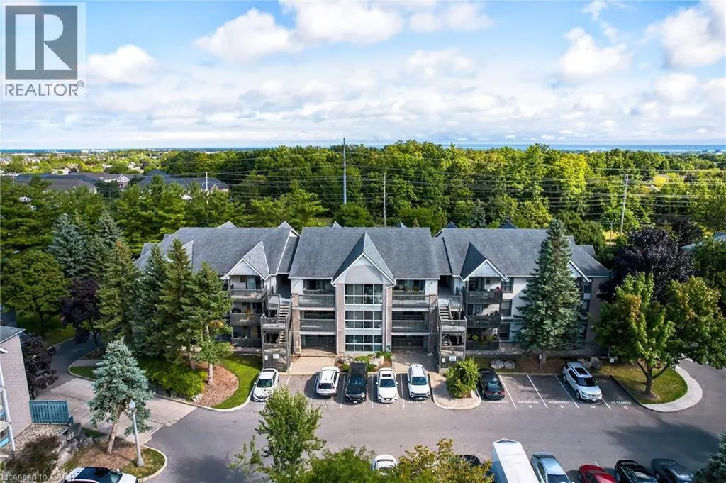 2020 CLEAVER Avenue Unit# 206, #206