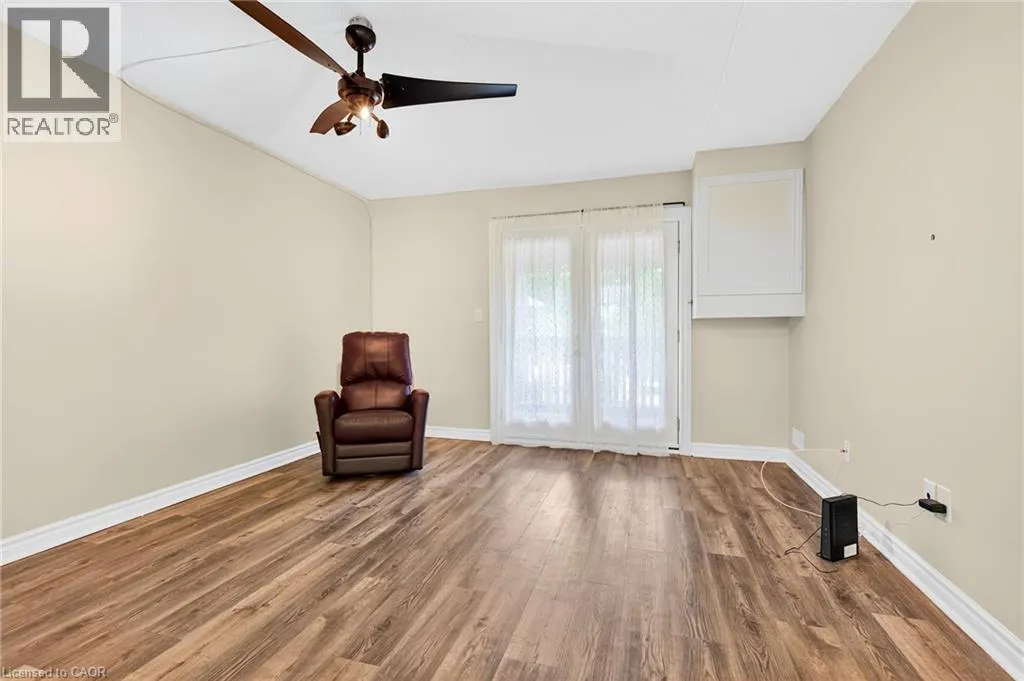 2020 CLEAVER Avenue Unit# 206, #206