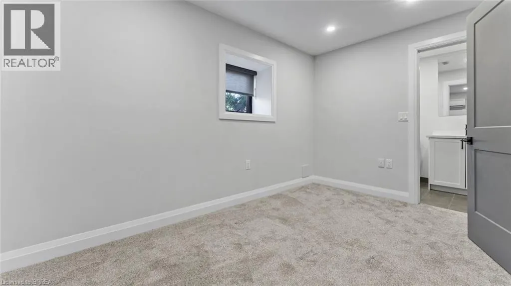 130 ELGIN Street Unit# 1, #1