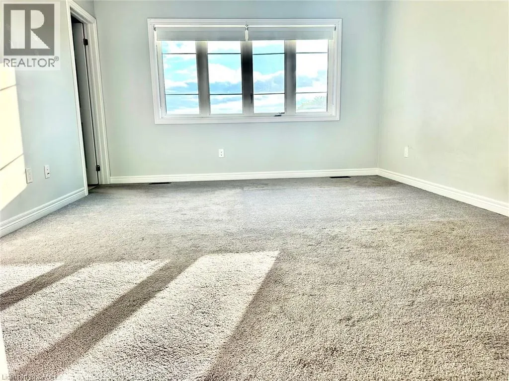 113 HARTLEY Avenue Unit# 6, #6