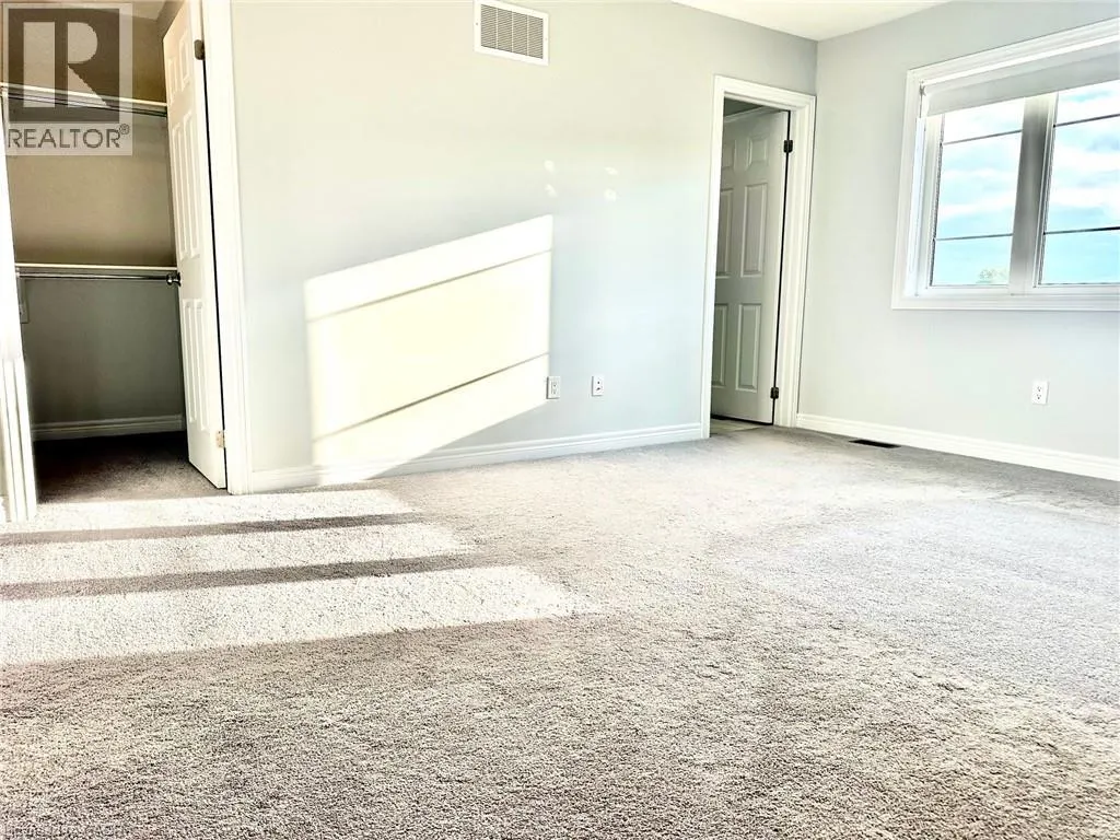 113 HARTLEY Avenue Unit# 6, #6