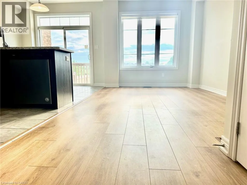 113 HARTLEY Avenue Unit# 6, #6