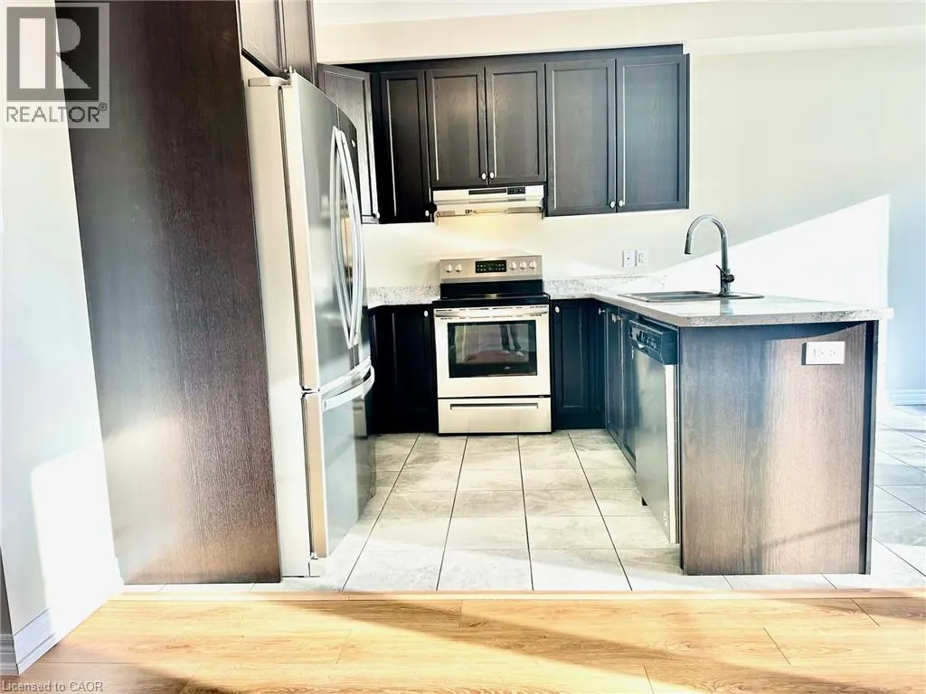 113 HARTLEY Avenue Unit# 6, #6