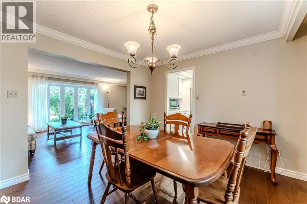 19 OAKRIDGE Drive