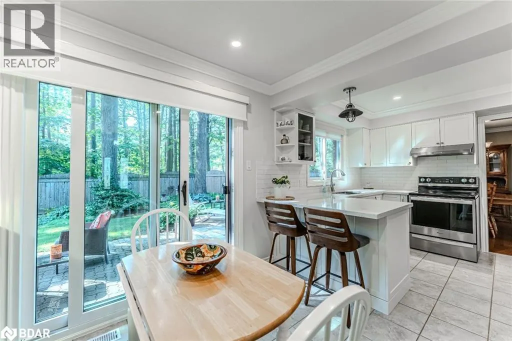 19 OAKRIDGE Drive