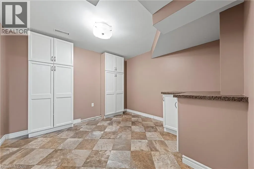 163 GLENVALLEY Drive