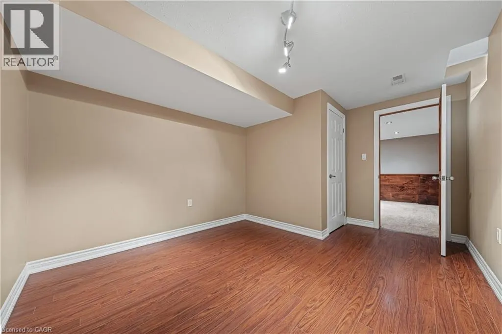 163 GLENVALLEY Drive