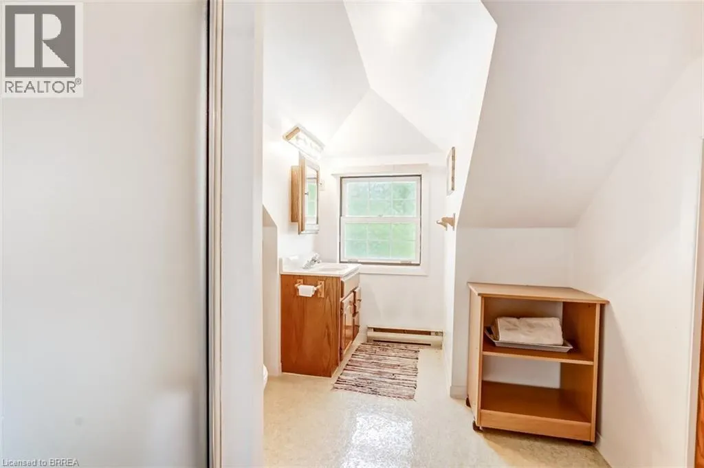 138 ST. JAMES Street S
