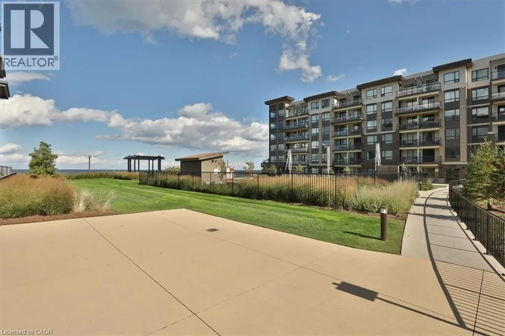 40 ESPLANADE Lane Unit# 401, #401