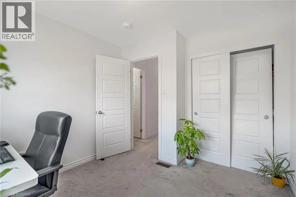 38 DEWBERRY Drive