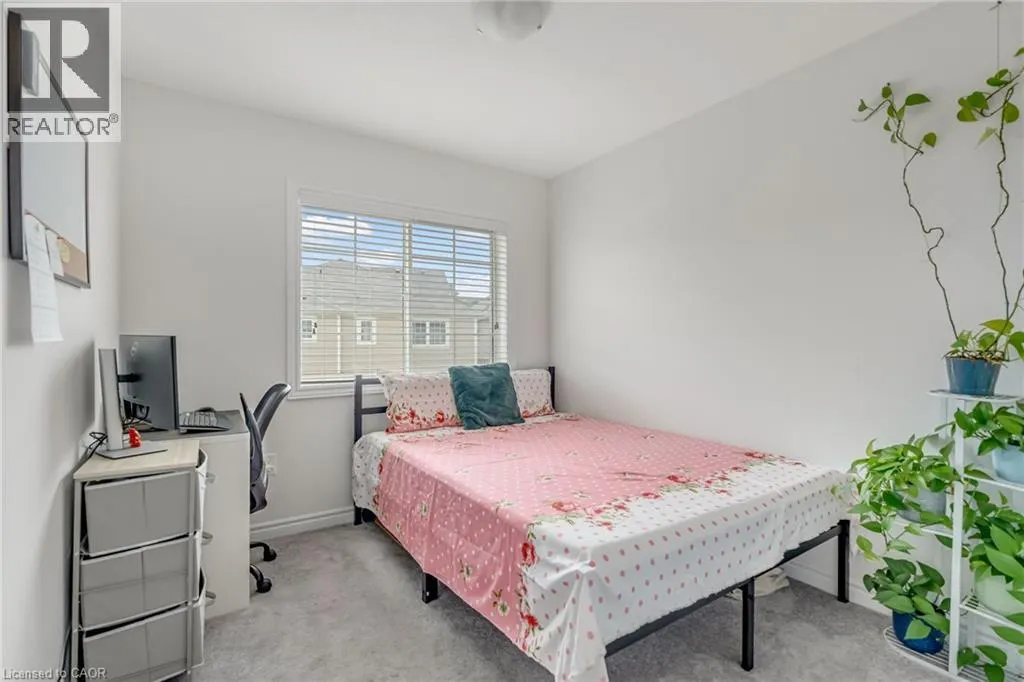 38 DEWBERRY Drive