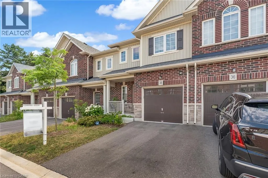 38 DEWBERRY Drive