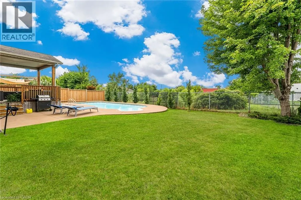 80 LORETTA Drive