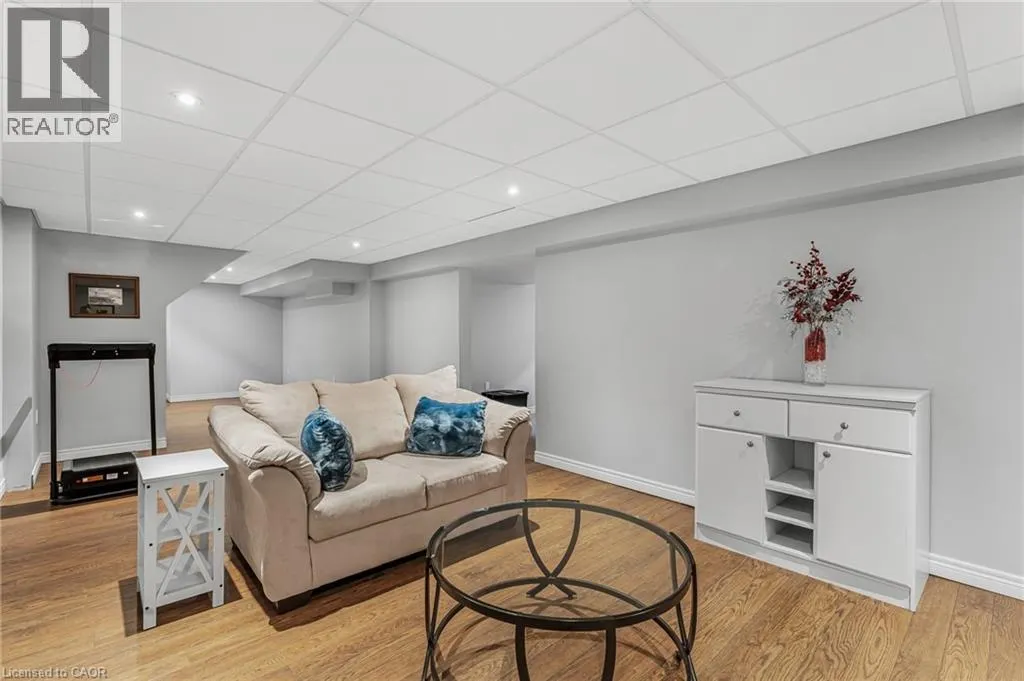 80 LORETTA Drive