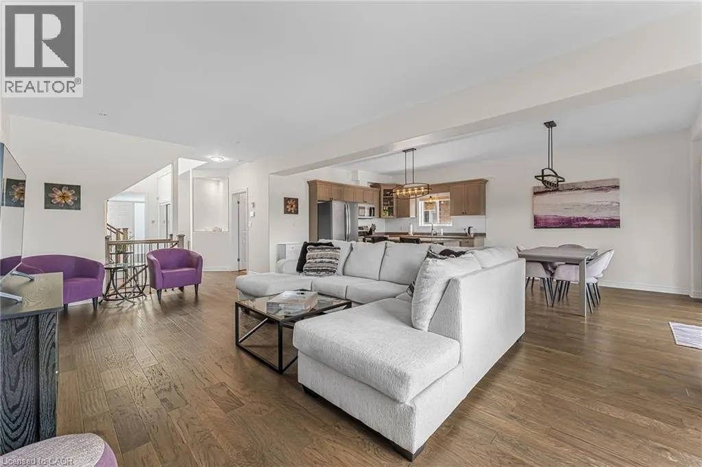 80 LORETTA Drive
