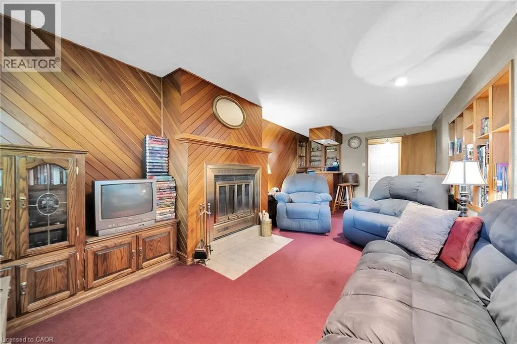 12 GLEN VALLEY Drive