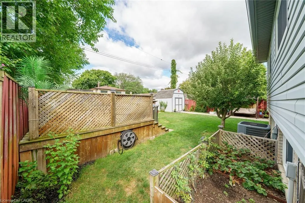 12 GLEN VALLEY Drive