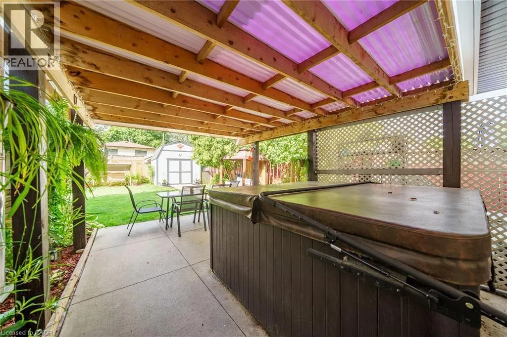 12 GLEN VALLEY Drive