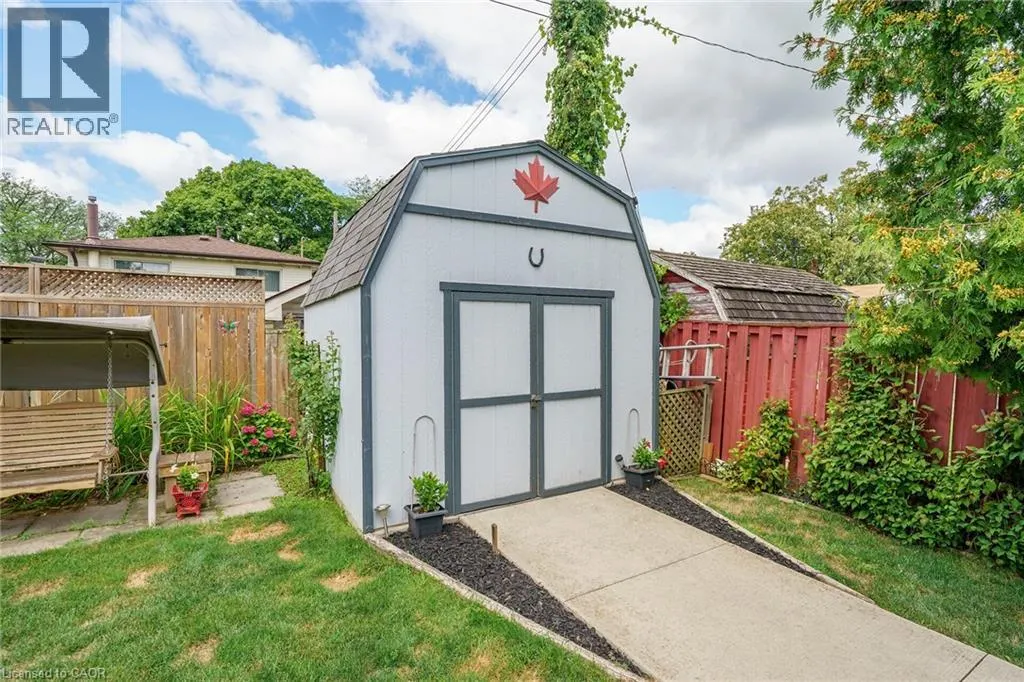 12 GLEN VALLEY Drive