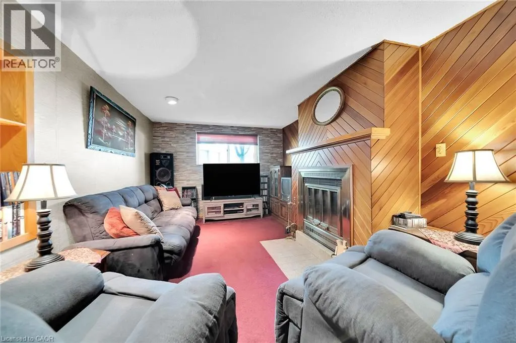 12 GLEN VALLEY Drive