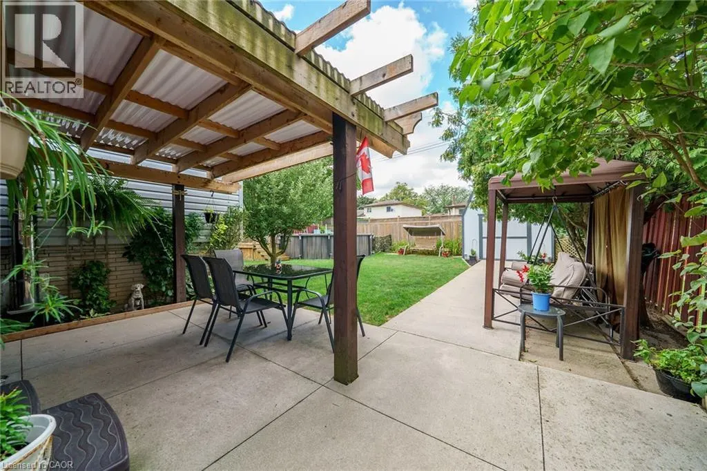 12 GLEN VALLEY Drive