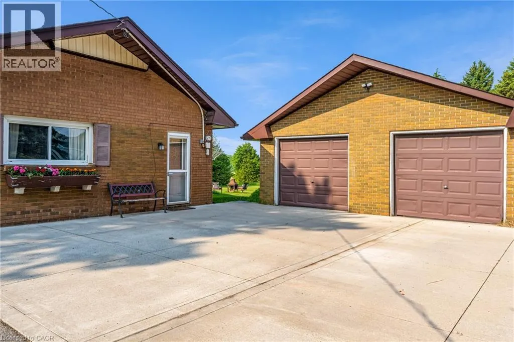 858 TRINITY Road