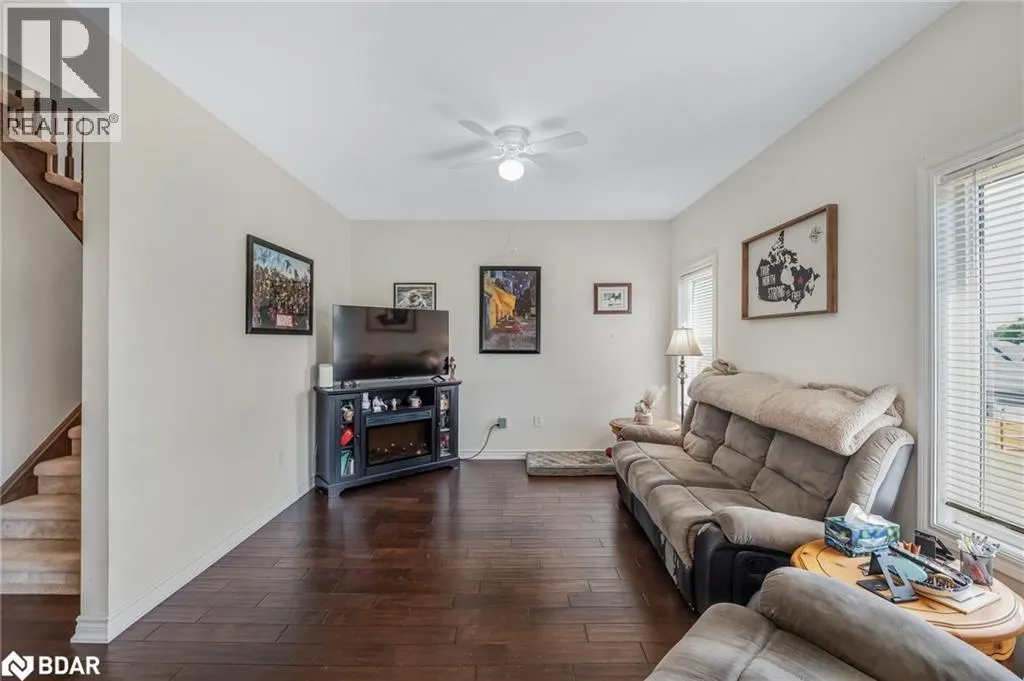 206 ISABELLA DRIVE