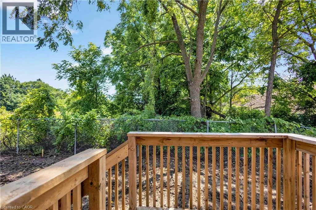 92 SHADY OAKS Trail