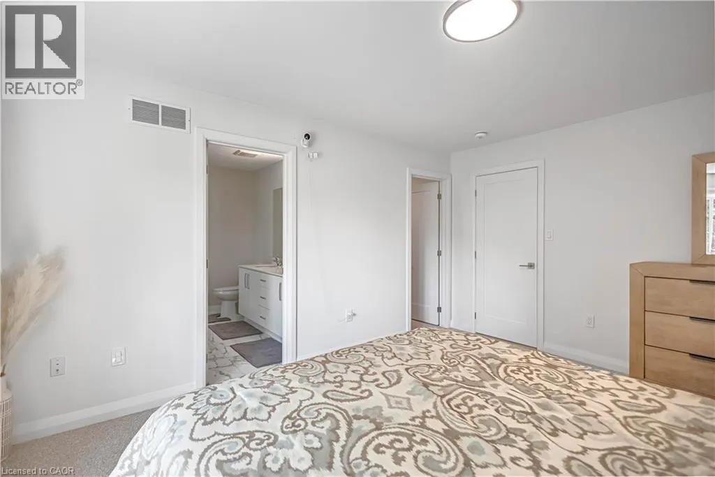 92 SHADY OAKS Trail